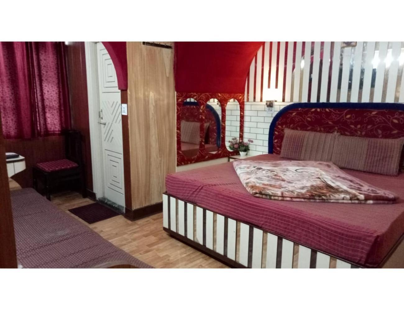 Hotel Doegar, Shimla Bagian luar foto